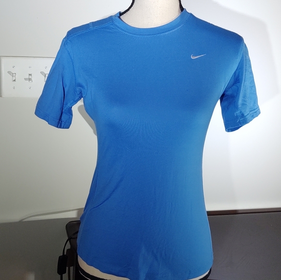 Nike Tops - Nike t-shirt Nike Tops - Nike t-shirt